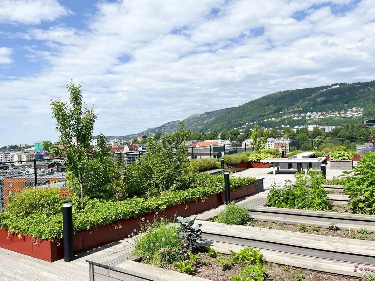 Urban Fjordscape Apartment Bergen